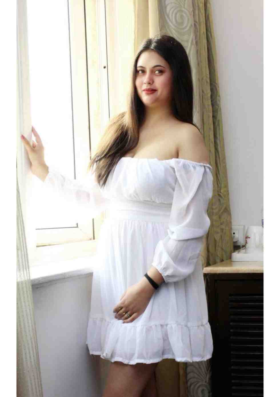hot  call girls in Vadodara